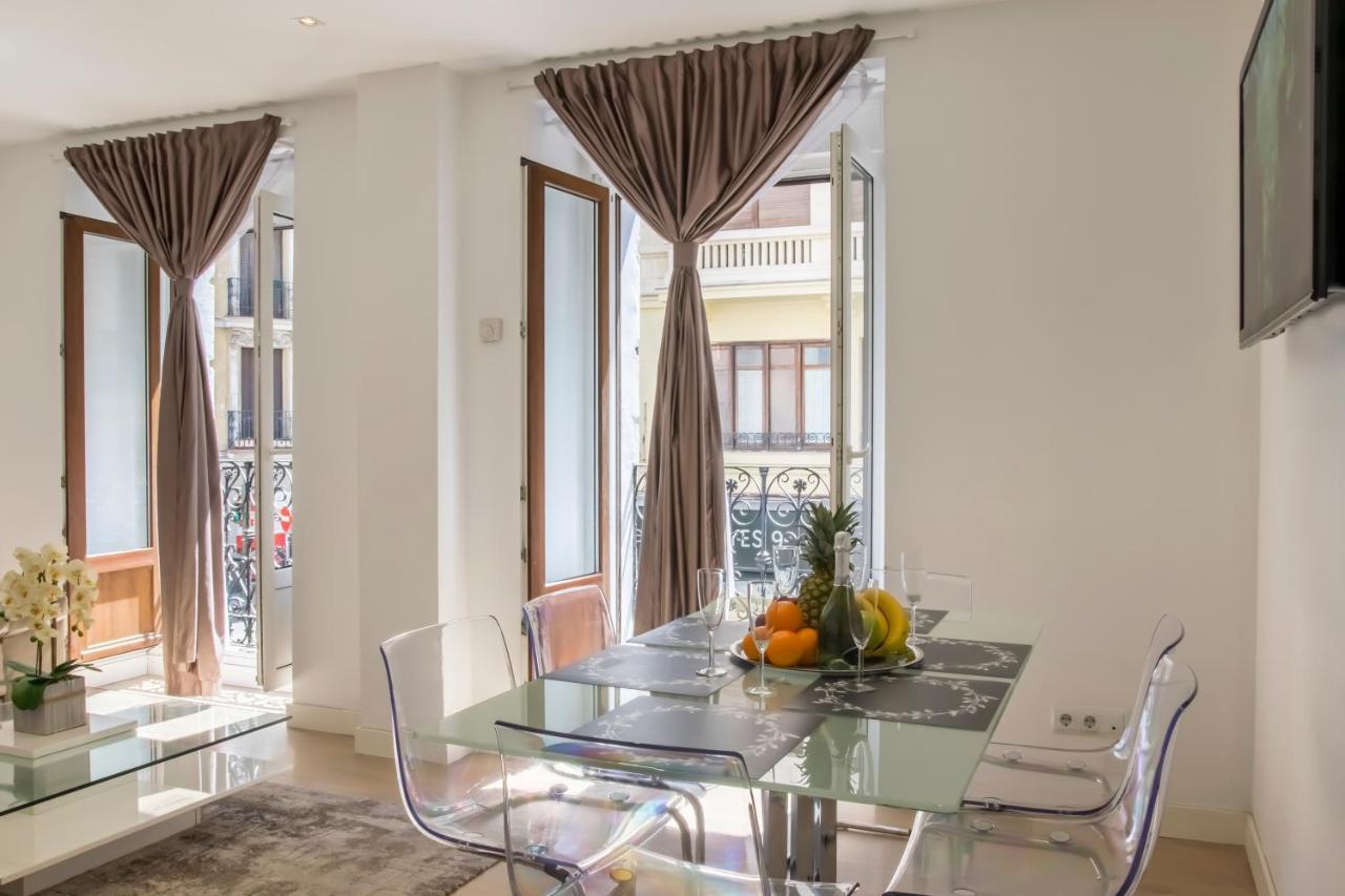 Palacio Apartments Мадрид Екстер'єр фото